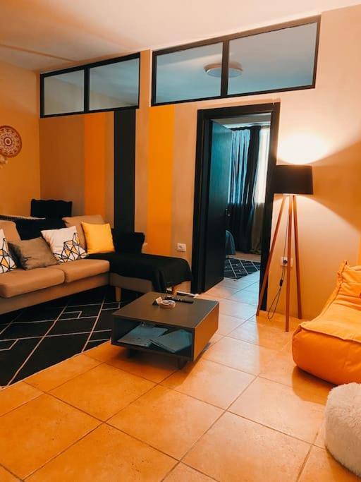City Central Amazona Appartment تيرانا المظهر الخارجي الصورة